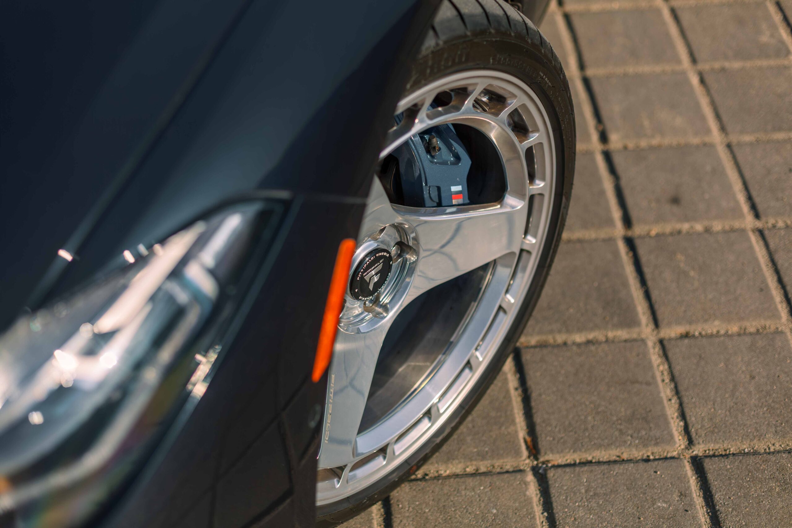FW_FSF705PCC_BMW_M850i_WEBRES-9